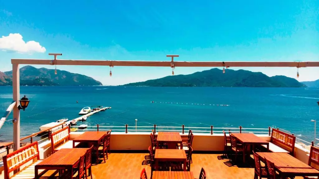 سی ال ای بیچ بوتیک مارماریس